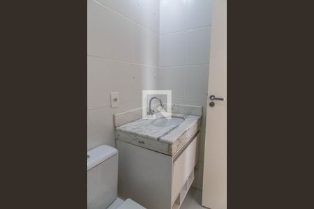 Apartamento para alugar com 72m², 2 quartos e 2 vagas Apartamento para alugar com 72m², 2 quartos e 2 vagasBanheiro