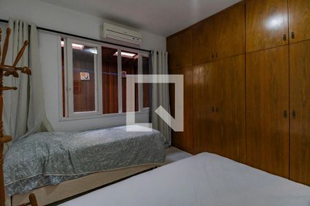 Quarto 1 de apartamento à venda com 2 quartos, 120m² em Bom Fim, Porto Alegre