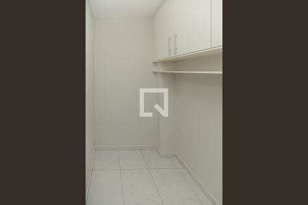 Apartamento à venda com 60m², 3 quartos e 1 vaga Apartamento à venda com 60m², 3 quartos e 1 vagaQuarto de Serviço