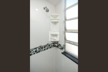 Apartamento à venda com 60m², 3 quartos e 1 vaga Apartamento à venda com 60m², 3 quartos e 1 vagaBanheiro