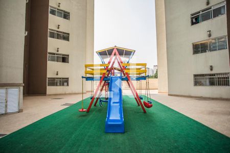 Apartamento para alugar com 68m², 3 quartos e 1 vagaÁrea comum