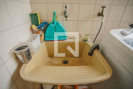 Apartamento para alugar com 68m², 3 quartos e 1 vagaÁrea de Serviço