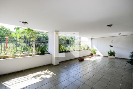Apartamento para alugar com 82m², 2 quartos e 1 vagaÁrea comum