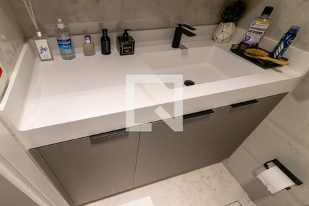 Apartamento à venda com 80m², 2 quartos e 2 vagasBanheiro da Suíte