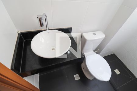 Banheiro de apartamento para alugar com 2 quartos, 49m² em Setor Vila João Vaz, Goiânia
