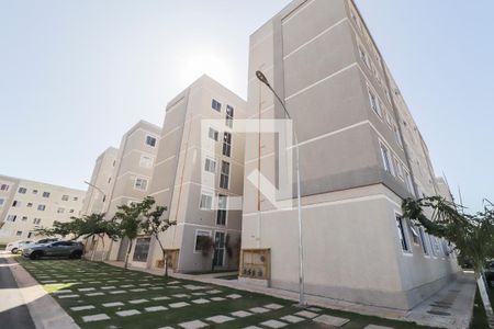 Apartamento para alugar com 49m², 2 quartos e 1 vaga Apartamento para alugar com 49m², 2 quartos e 1 vagaFachada