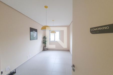 Apartamento para alugar com 40m², 2 quartos e sem vagaCoworking