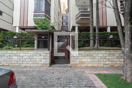 Apartamento para alugar com 110m², 3 quartos e 2 vagasFachada