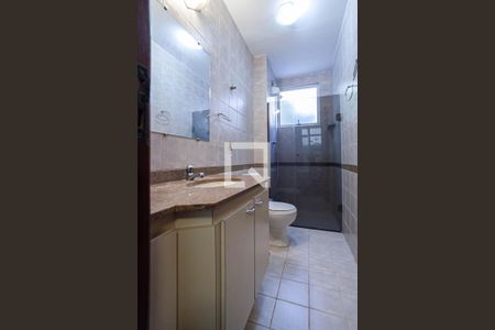 Apartamento para alugar com 110m², 3 quartos e 2 vagasBanheiro da suíte