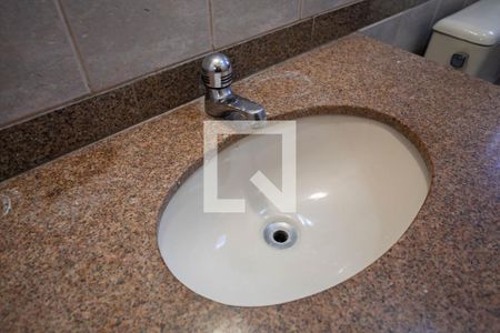 Apartamento para alugar com 110m², 3 quartos e 2 vagasBanheiro da suíte