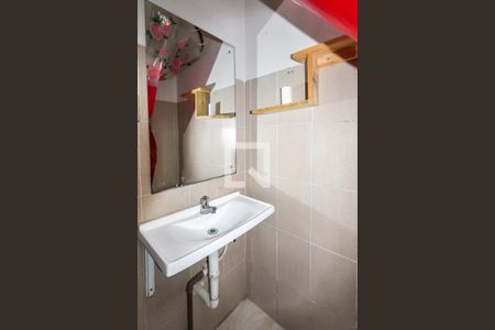 Casa à venda com 150m², 5 quartos e sem vagaBanheiro 4