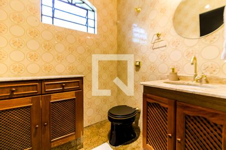 Casa à venda com 260m², 3 quartos e 5 vagas Casa à venda com 260m², 3 quartos e 5 vagasLavabo