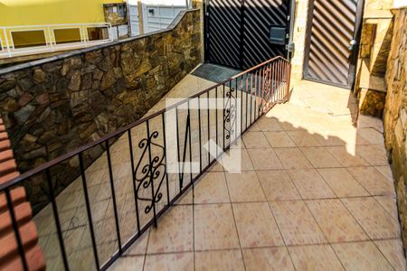 Casa à venda com 260m², 3 quartos e 5 vagas Casa à venda com 260m², 3 quartos e 5 vagasEntrada