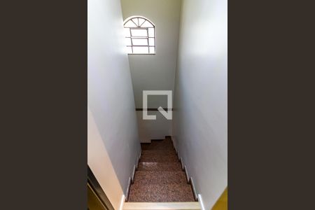 Escada de casa à venda com 3 quartos, 260m² em Vila Isolina Mazzei, São Paulo