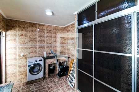Casa à venda com 260m², 3 quartos e 5 vagas Casa à venda com 260m², 3 quartos e 5 vagasÁrea de Serviço