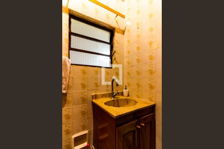 Casa à venda com 260m², 3 quartos e 5 vagas Casa à venda com 260m², 3 quartos e 5 vagasBanheiro de serviço