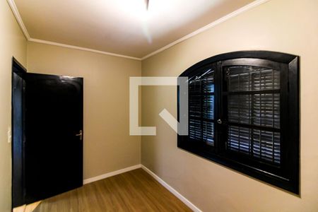 Casa à venda com 260m², 3 quartos e 5 vagas Casa à venda com 260m², 3 quartos e 5 vagasQuarto 2