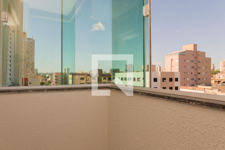 Sacada da Suíte de apartamento para alugar com 3 quartos, 100m² em Saraiva, Uberlândia