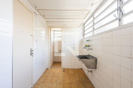Apartamento à venda com 122m², 3 quartos e 1 vagaÁrea de Serviço