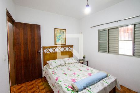 Quarto 1 de casa à venda com 6 quartos, 308m² em Vila Yolanda, Osasco