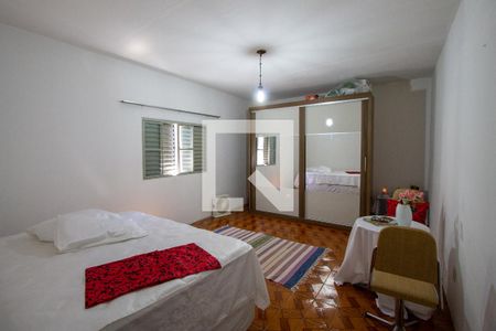 Quarto 2 de casa à venda com 6 quartos, 308m² em Vila Yolanda, Osasco