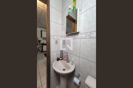 Casa à venda com 64m², 1 quarto e 2 vagasBanheiro