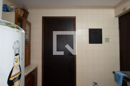 Casa para alugar com 4424m², 3 quartos e 8 vagasÁrea de Serviço