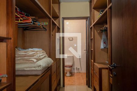 Casa para alugar com 4424m², 3 quartos e 8 vagasCloset Suite