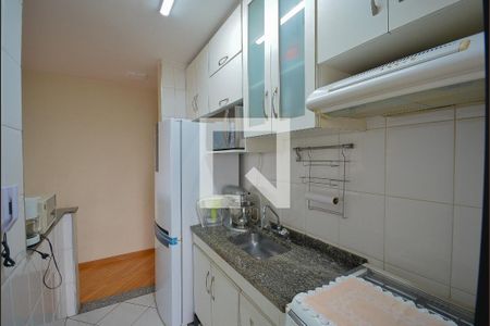 Apartamento para alugar com 51m², 2 quartos e 1 vaga Apartamento para alugar com 51m², 2 quartos e 1 vagaCozinha