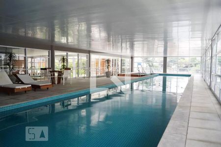 Apartamento para alugar com 50m², 1 quarto e 1 vaga Apartamento para alugar com 50m², 1 quarto e 1 vagaPiscina