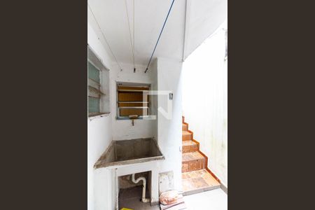 Área de Serviço de casa para alugar com 1 quarto, 50m² em Vila Moraes, São Paulo