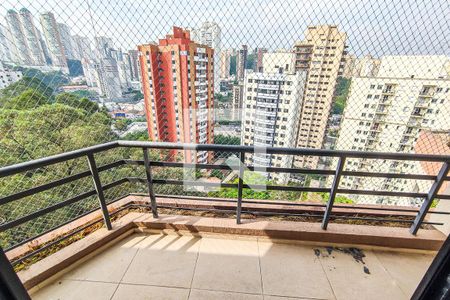 Apartamento à venda com 195m², 3 quartos e 3 vagasCobertura