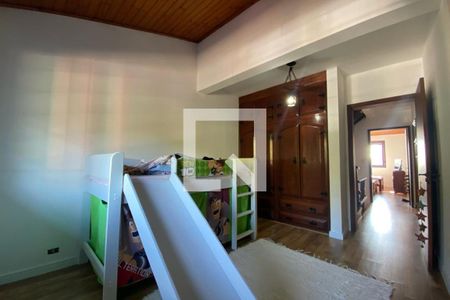 Casa à venda com 260m², 3 quartos e 4 vagas Casa à venda com 260m², 3 quartos e 4 vagasQuarto 2