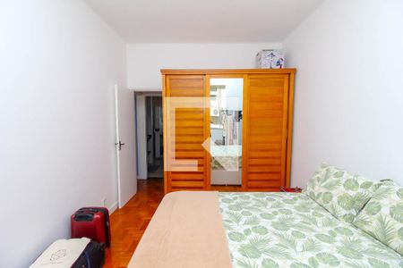 Quarto 1 de apartamento para alugar com 1 quarto, 55m² em Catete, Rio de Janeiro