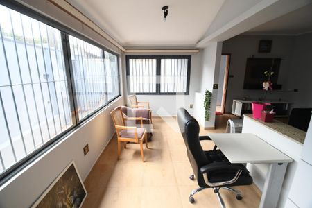 Sala de casa à venda com 9 quartos, 367m² em Vila Industrial, Campinas