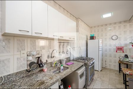 Apartamento à venda com 110m², 3 quartos e 1 vaga Apartamento à venda com 110m², 3 quartos e 1 vagaCozinha