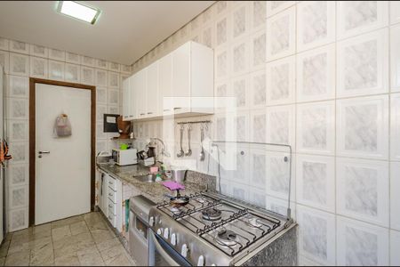 Apartamento à venda com 110m², 3 quartos e 1 vaga Apartamento à venda com 110m², 3 quartos e 1 vagaCozinha