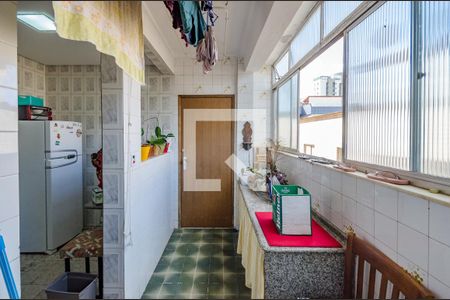 Apartamento à venda com 110m², 3 quartos e 1 vaga Apartamento à venda com 110m², 3 quartos e 1 vagaÁrea de Serviço