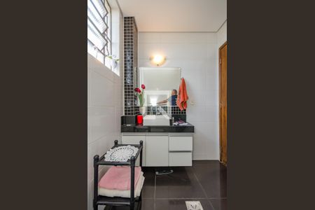 Apartamento à venda com 110m², 3 quartos e 1 vaga Apartamento à venda com 110m², 3 quartos e 1 vagaBanheiro Social