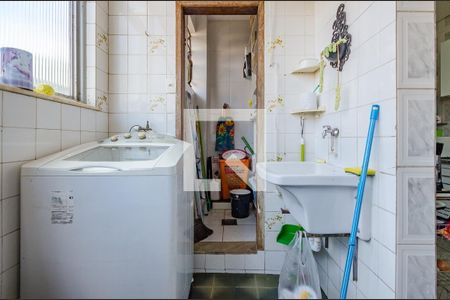 Apartamento à venda com 110m², 3 quartos e 1 vaga Apartamento à venda com 110m², 3 quartos e 1 vagaÁrea de Serviço