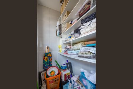 Apartamento à venda com 110m², 3 quartos e 1 vaga Apartamento à venda com 110m², 3 quartos e 1 vagaQuarto de Serviço