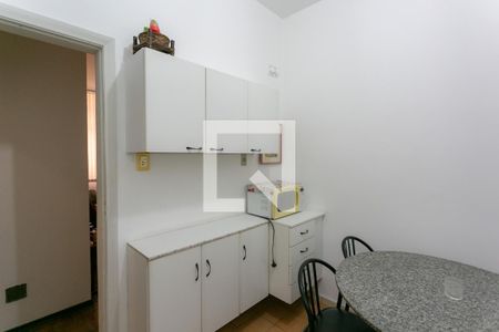 Apartamento à venda com 100m², 3 quartos e sem vagaCopa