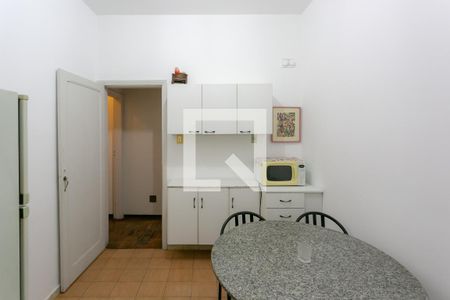Apartamento à venda com 100m², 3 quartos e sem vagaCopa