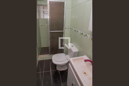 Banheiro de apartamento à venda com 1 quarto, 43m² em Cristo Redentor, Porto Alegre