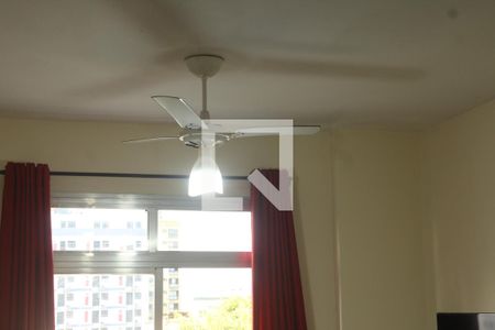 Sala de apartamento para alugar com 1 quarto, 48m² em Centro, São Vicente