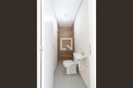 Lavabo de casa à venda com 3 quartos, 140m² em Vila Mazzei, São Paulo