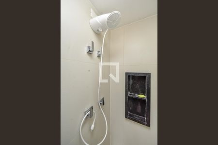 Banheiro de apartamento para alugar com 1 quarto, 24m² em Bela Vista, São Paulo