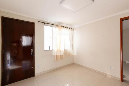 Sala de apartamento à venda com 2 quartos, 51m² em Itaquera, São Paulo