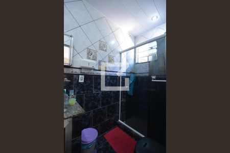 Apartamento para alugar com 60m², 2 quartos e sem vagaBanheiro