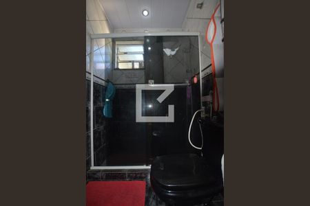 Apartamento para alugar com 60m², 2 quartos e sem vagaBanheiro